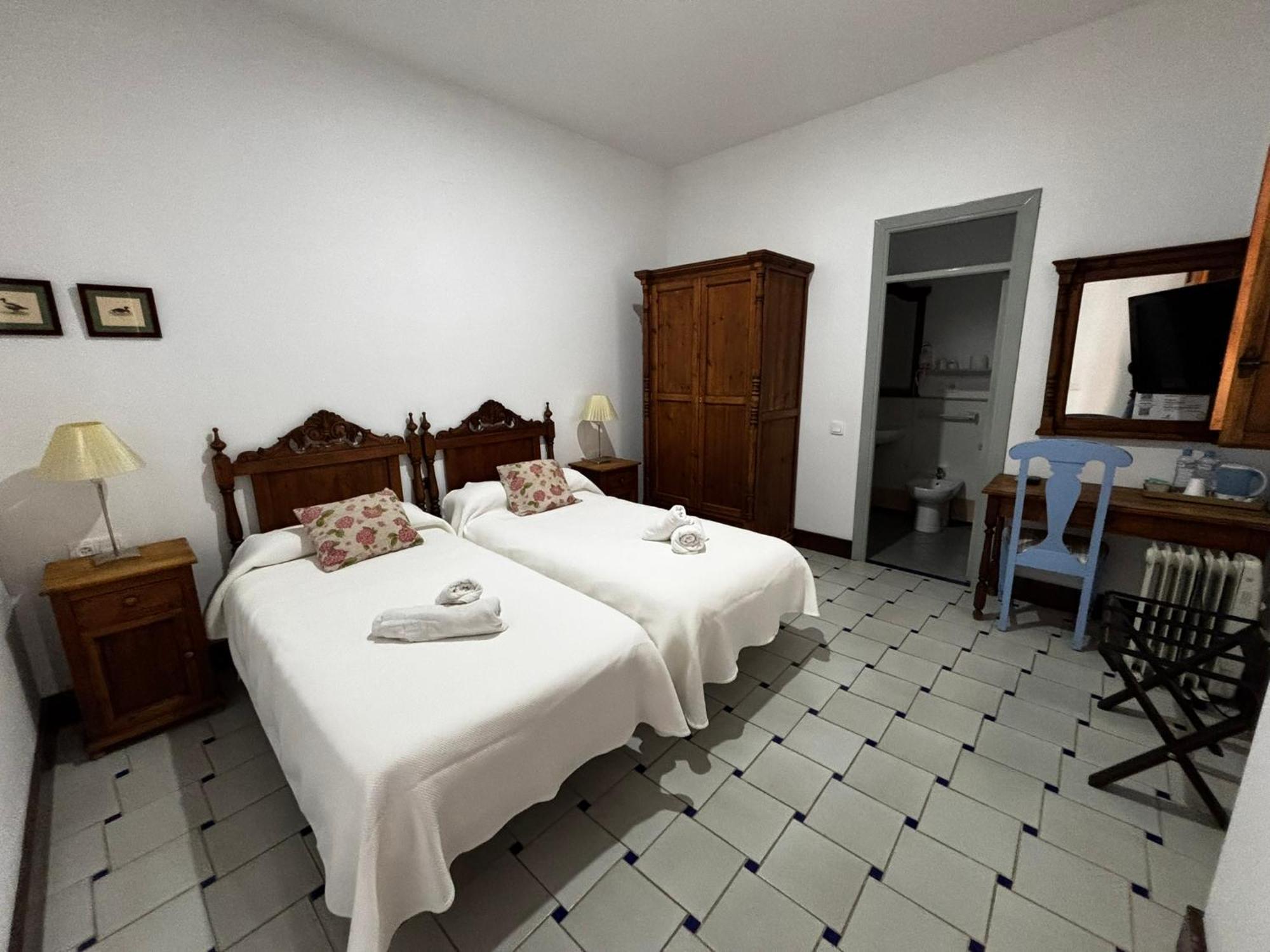 Hotel Entreolivos El Pedroso Extérieur photo